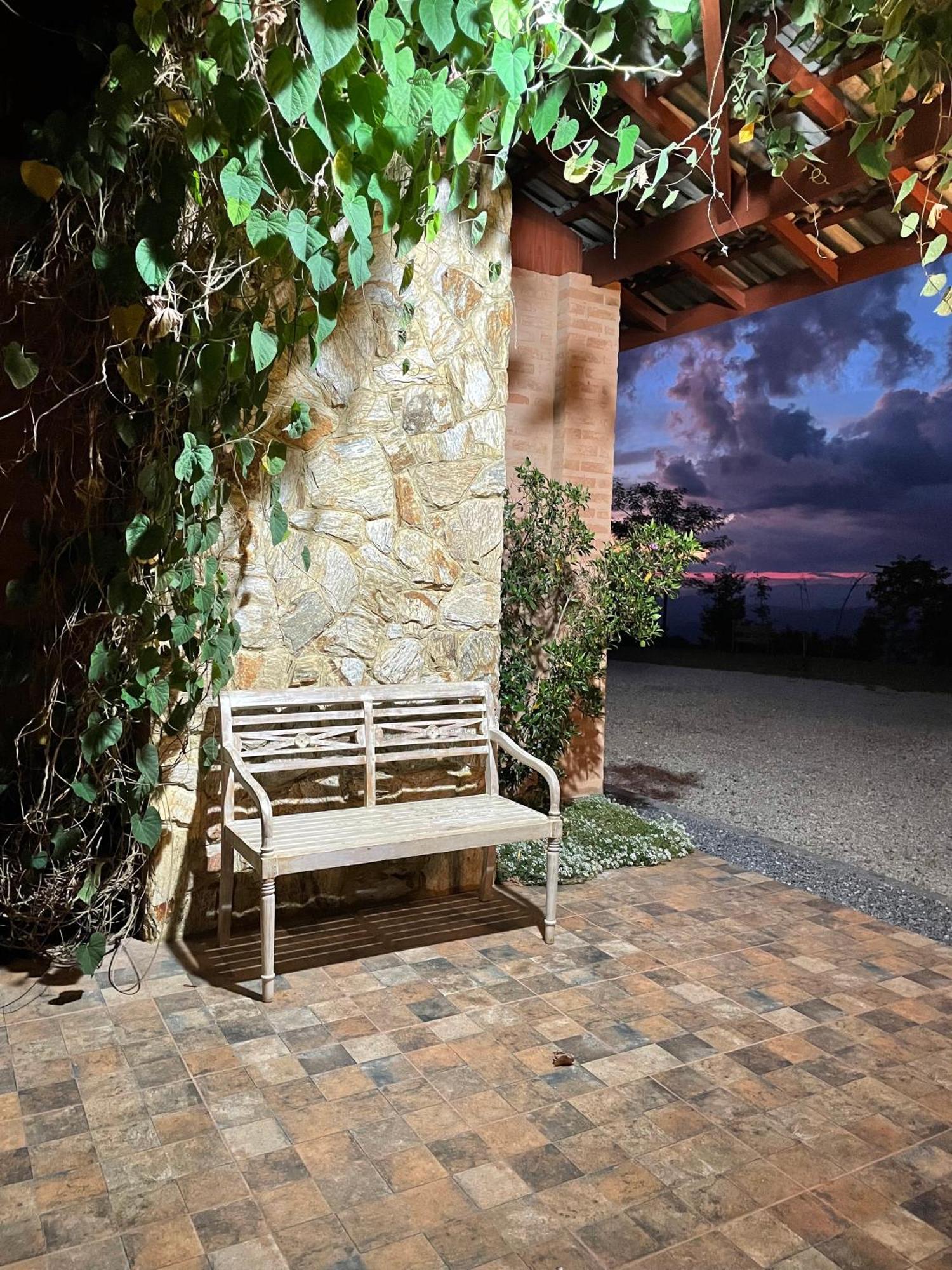 Magnificat Cottage Cunha Exterior photo